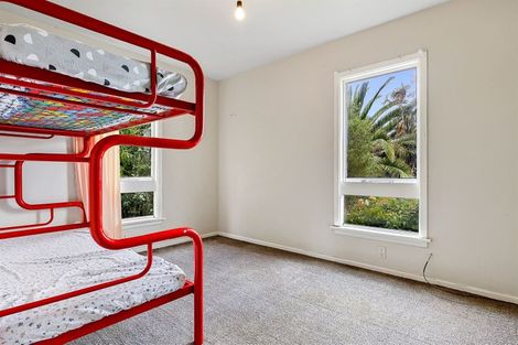 Photo of property in 36 Bayview Crescent, Duvauchelle, 7581