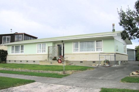 Photo of property in 4 Shortland Street, Tamatea, Napier, 4112