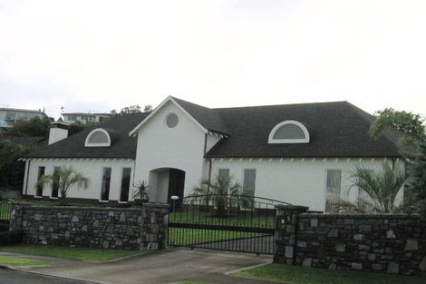 Photo of property in 7 Chisbury Terrace, Shelly Park, Auckland, 2014