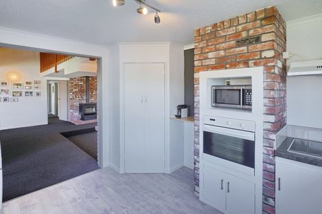 Photo of property in 80a Dunbarton Street, Redwood, Christchurch, 8051