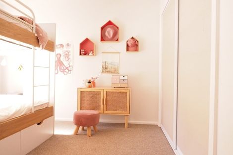 Photo of property in 15 Manor Place, Bryndwr, Christchurch, 8053