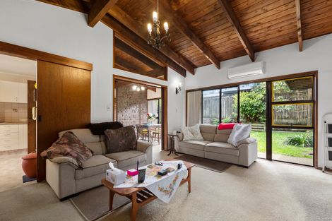 Photo of property in 789a Beach Road, Browns Bay, Auckland, 0630