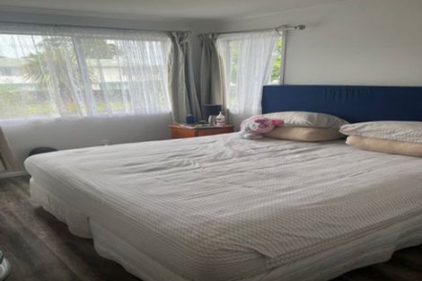 Photo of property in 7 Kelman Road, Kelston, Auckland, 0602