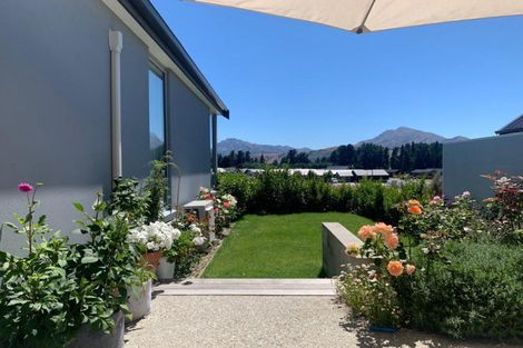 Photo of property in 7 Rocklands Court, Wanaka, 9305