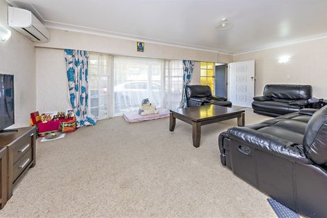 Photo of property in 2/256 Great South Road, Manurewa, Auckland, 2102