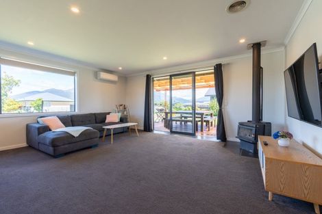 Photo of property in 14 Acheron Way, Te Anau, 9600