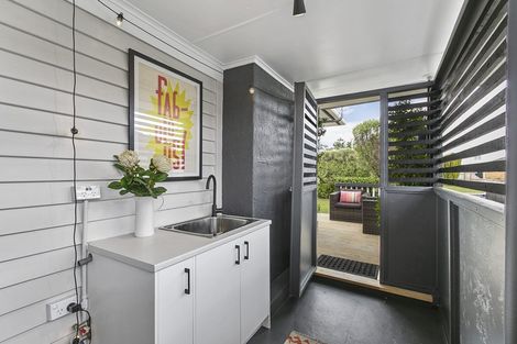 Photo of property in 1/74 Sutton Crescent, Papakura, 2110