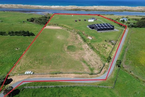 Photo of property in 487 Cove Road, Waipu, 0582