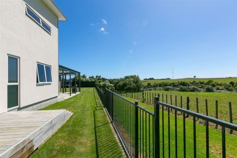 Photo of property in 5d Vardon Way, Waiwhakaiho, New Plymouth, 4312