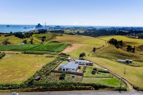 Photo of property in 630 South Road, Omata, New Plymouth, 4374