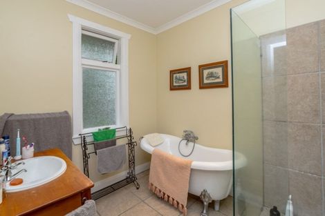 Photo of property in 30 Bell Street, Featherston, 5710