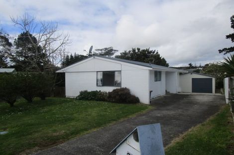 Photo of property in 35 Huia Street, Waiuku, 2123