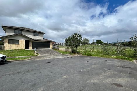 Photo of property in 50 Misty Valley Drive, Henderson, Auckland, 0612
