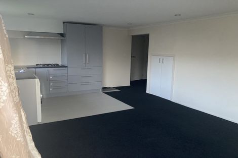 Photo of property in 15 Battersby Avenue, Mount Roskill, Auckland, 1041