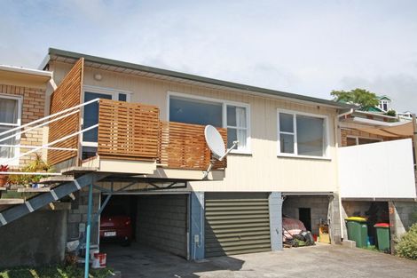 Photo of property in 12 South Road, Moturoa, New Plymouth, 4310