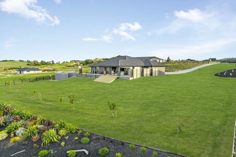 Photo of property in 11 Crickett Lane, Pokeno, 2471