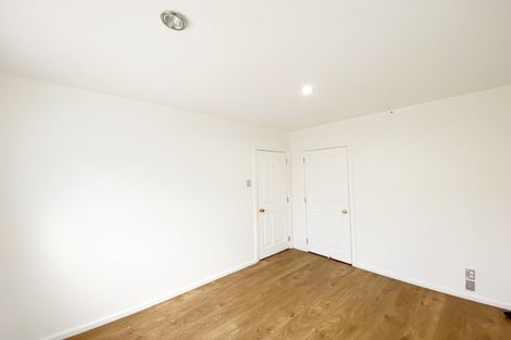 Photo of property in 65 Awaroa Road, Sunnyvale, Auckland, 0612