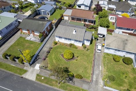 Photo of property in 15 Burcham Street, Taita, Lower Hutt, 5011