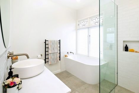 Photo of property in 51 Te Mata Road, Havelock North, 4130