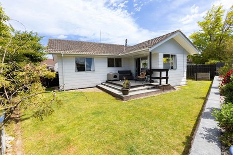 Photo of property in 90 Fergusson Street, Woodville, 4920