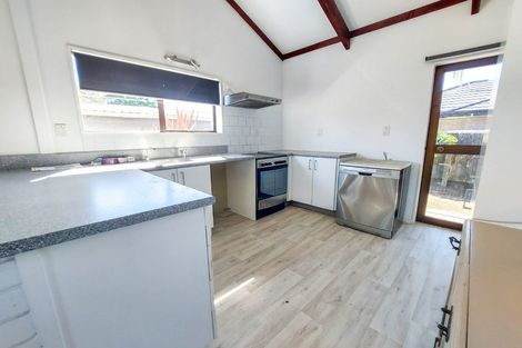 Photo of property in 17b Dover Road, St Andrews, Hamilton, 3200