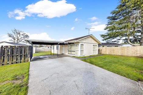 Photo of property in 151 Chichester Drive, Rosehill, Papakura, 2113