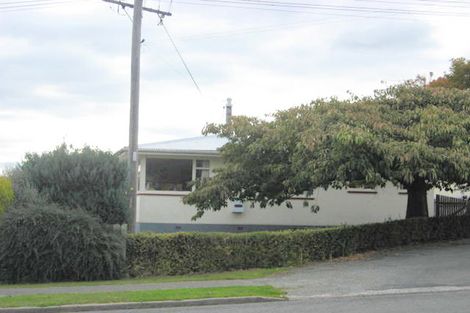 Photo of property in 26 Awamoa Road, Holmes Hill, Oamaru, 9401