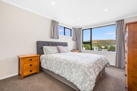 Photo of property in 3/84 Mana Esplanade, Paremata, Porirua, 5026