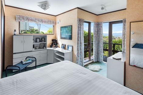 Photo of property in 52 Highbury Road, Highbury, Wellington, 6012