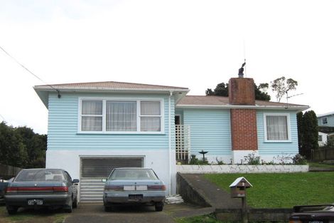 Photo of property in 3 Wiremu Place, Blagdon, New Plymouth, 4310