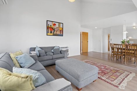 Photo of property in 84 Mercury Way, Whitby, Porirua, 5024