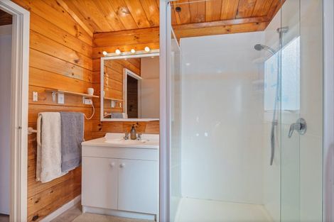 Photo of property in 32 Mccall Avenue, Pauanui, Hikuai, 3579