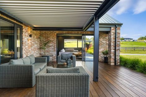 Photo of property in 8 Vinifera Lane, Te Kauwhata, 3782