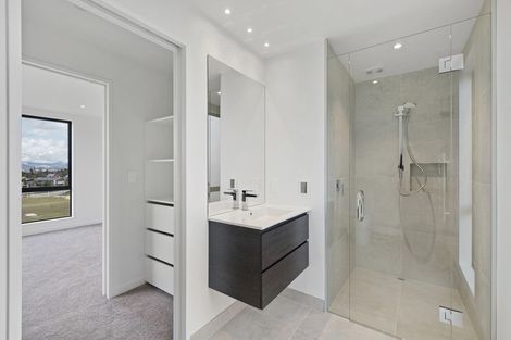 Photo of property in 3 Tuke Lane, Wanaka, 9305