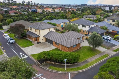Photo of property in 4 Kippure Close, East Tamaki, Auckland, 2013