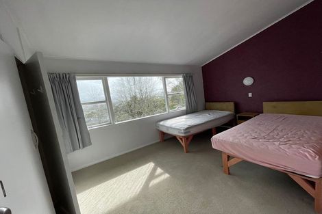 Photo of property in 30 William Souter Street, Forrest Hill, Auckland, 0620