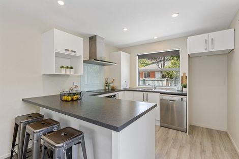 Photo of property in 1/6 Pawaho Place, Heathcote Valley, Christchurch, 8022