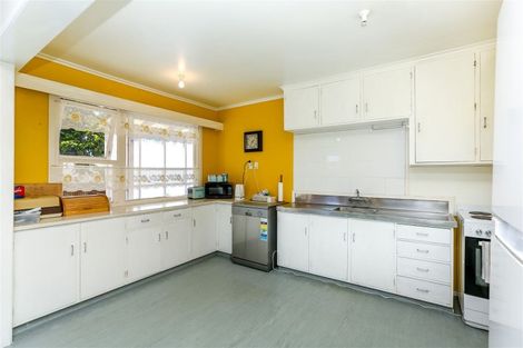 Photo of property in 220 Powderham Street, New Plymouth, 4310