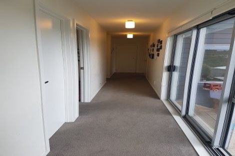 Photo of property in 9 Kahurangi Heights, Aotea, Porirua, 5024