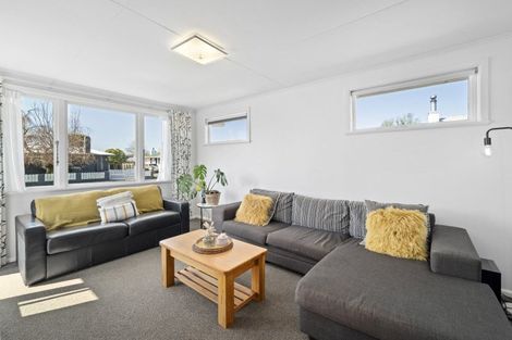 Photo of property in 28 Upham Street, Havelock North, 4130