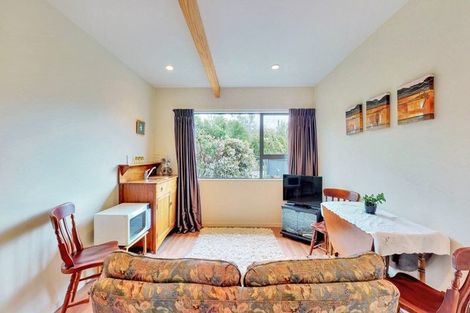 Photo of property in 21 Athenree Road, Athenree, Katikati, 3177