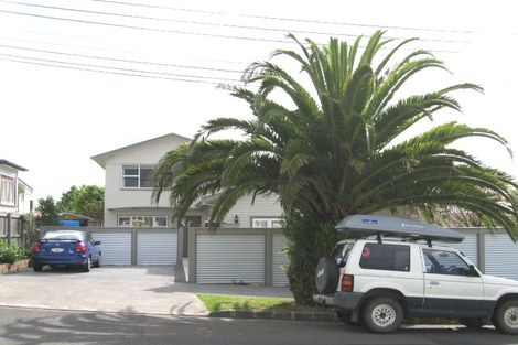 Photo of property in 12 Maranui Avenue, Point Chevalier, Auckland, 1022