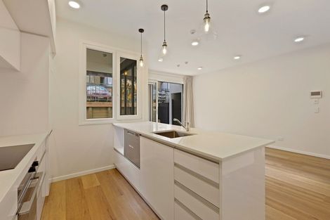 Photo of property in 1/30 Bullendale Drive, Arthurs Point, Queenstown, 9371