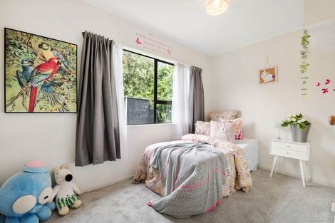 Photo of property in 5/7 Vera Road, Te Atatu South, Auckland, 0610