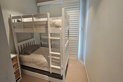 Photo of property in 32 Taumata Road, Omaha, 0986