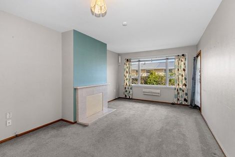 Photo of property in 1/42 North Avon Road, Richmond, Christchurch, 8013