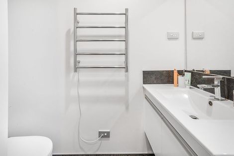 Photo of property in 2 Etna Way, Dinsdale, Hamilton, 3204