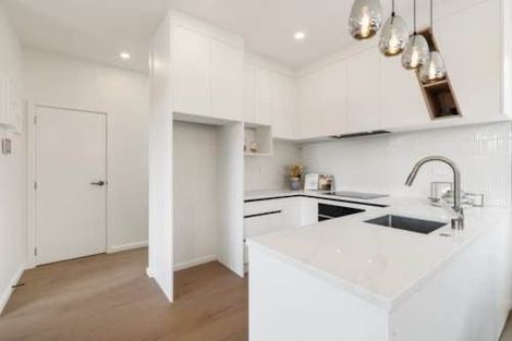 Photo of property in 23 Argo Drive, Half Moon Bay, Auckland, 2012