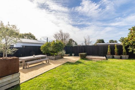 Photo of property in 9 Breadalbane Road, Havelock North, 4130