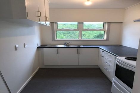 Photo of property in 2/42 Montreal Grove, Kingston, Wellington, 6021